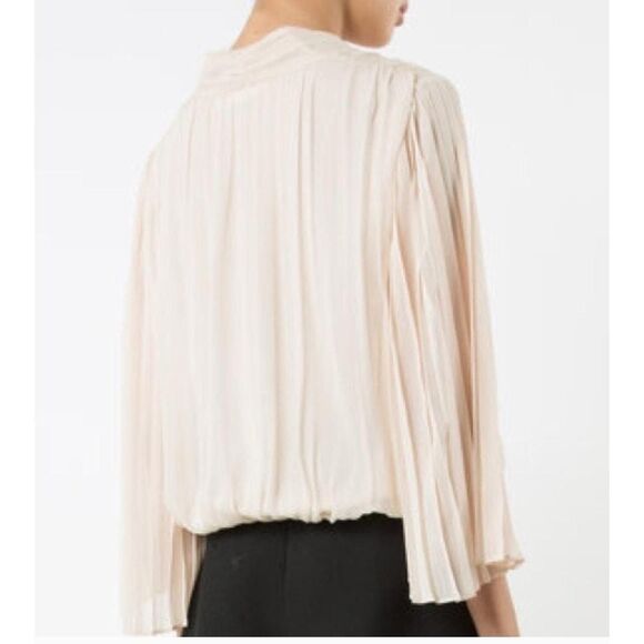 Alice + Olivia Axel Cross Front Top 100% Silk Pleated Sleeves Blouse Champagne M - Picture 11 of 16
